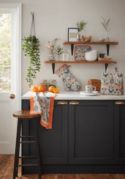 Ulster Weavers Cotswold Schort Katoen Oranje -Keukenbenodigdheden Winkel cotsworld main klein