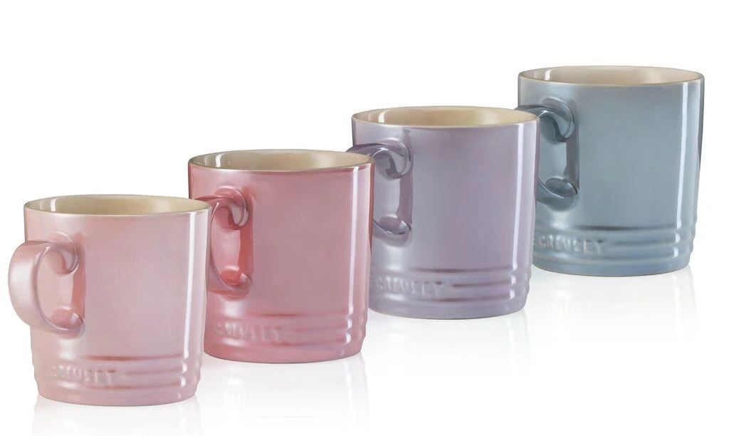 Le Creuset Metallics Mok 350 Ml Aardewerk Rozetinten 4-delig 3 Le Creuset Metallics Mok 350 Ml Aardewerk Rozetinten 4-delig